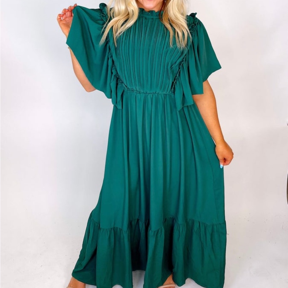 Entro flutter dress